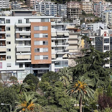 Center-Sea View Apartament,Sarande Ngoại thất bức ảnh