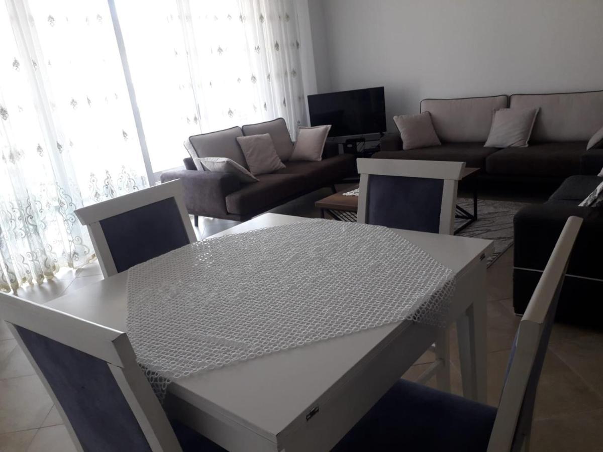 Center-Sea View Apartament,Sarande Ngoại thất bức ảnh
