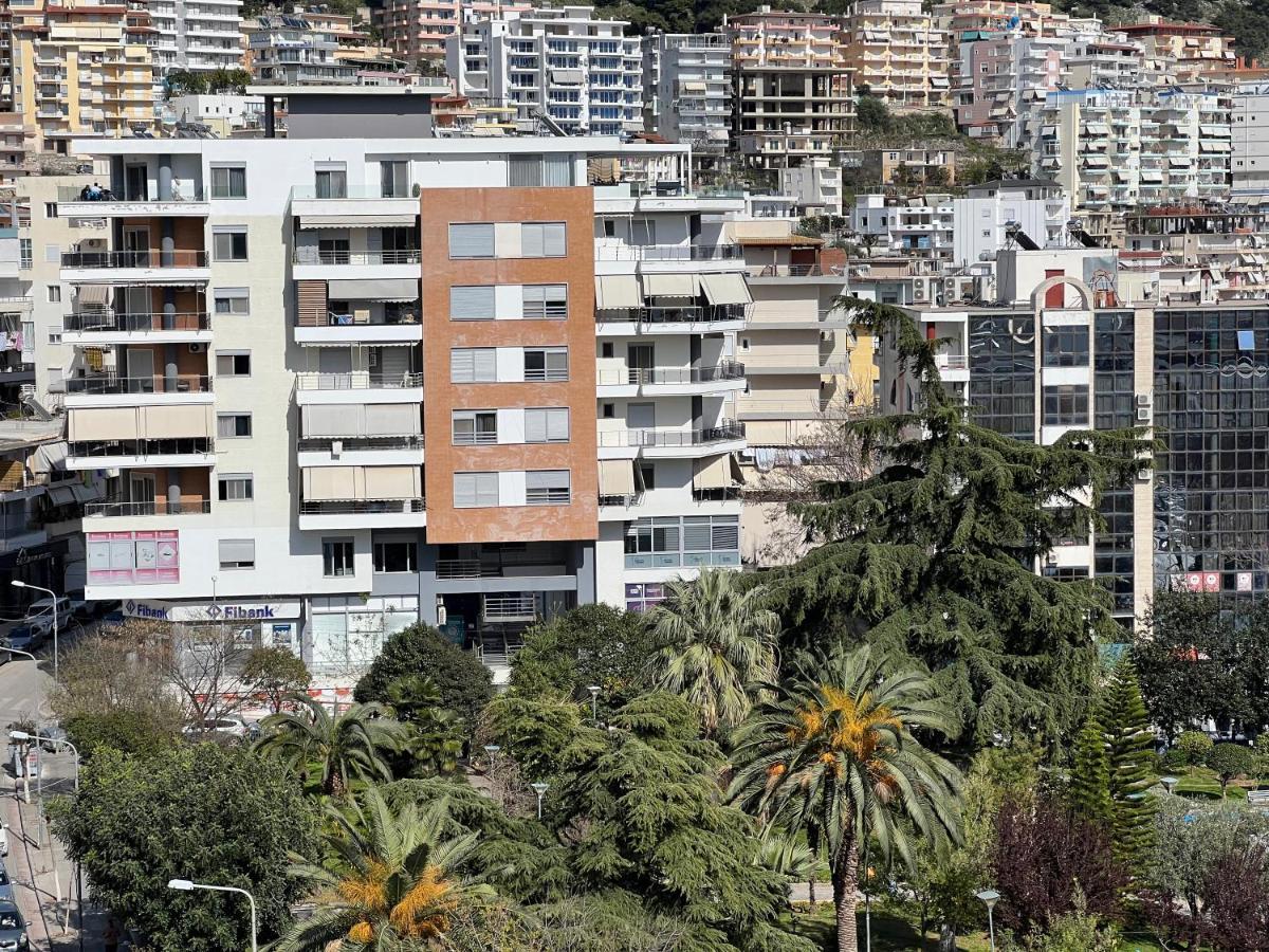 Center-Sea View Apartament,Sarande Ngoại thất bức ảnh