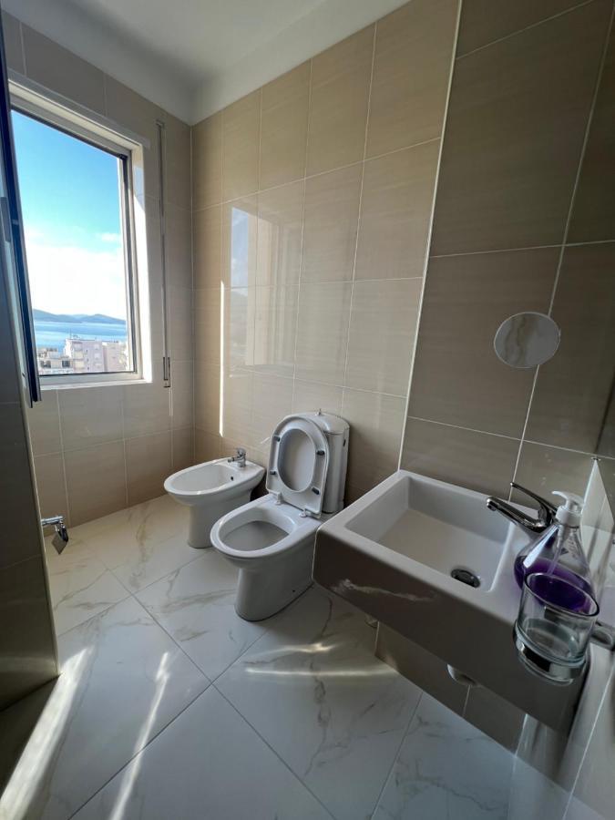 Center-Sea View Apartament,Sarande Ngoại thất bức ảnh